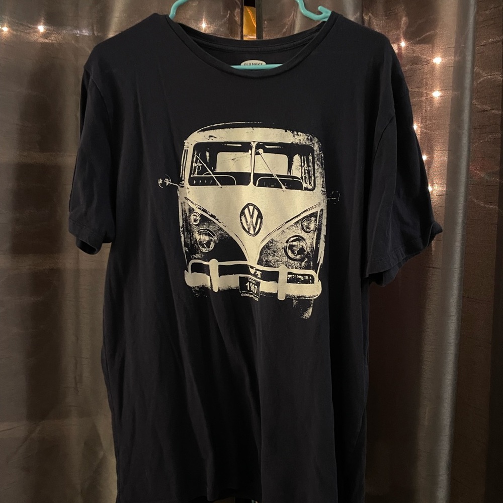 Old navy graphic tee Volkswagen